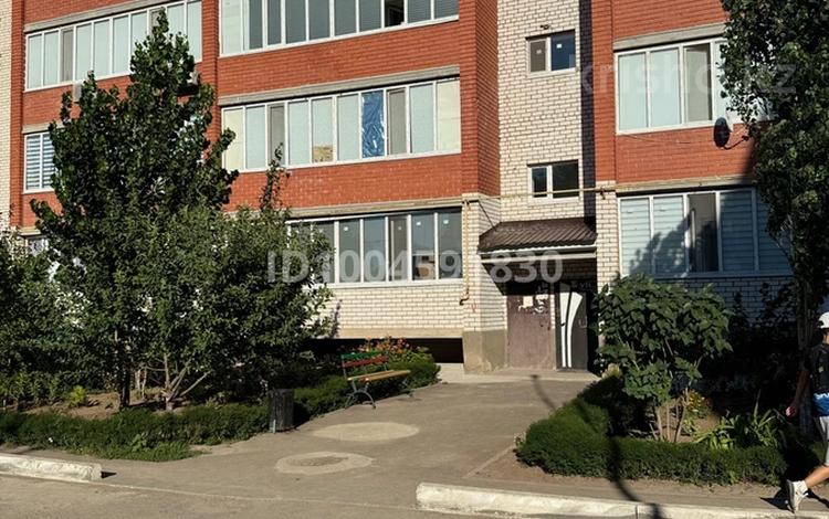 1-бөлмелі пәтер · 45 м² · 2/6 қабат, Акотау — На 8 школе, бағасы: 120 000 ₸ в Уральске — фото 2
