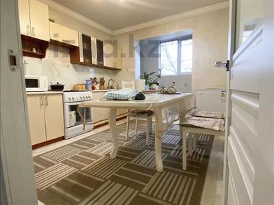 2-бөлмелі пәтер · 52 м² · 5/5 қабат, мкр Тастак-2 — Тлендиева, бағасы: 31.8 млн ₸ в Алматы, Алмалинский р-н