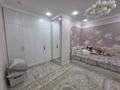 Отдельный дом · 7 комнат · 250 м² · 12.5 сот., ул. Кажыгали Муханбеткалиулы 1А за 110 млн 〒 в Актобе, жилой массив Жанаконыс — фото 54