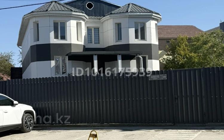 Жеке үй · 5 бөлме · 193 м² · 9.44 жүзд., Центральный ш/а., К. Мамекулы 150, бағасы: 80 млн ₸ в Атырау, мкр Центральный — фото 2