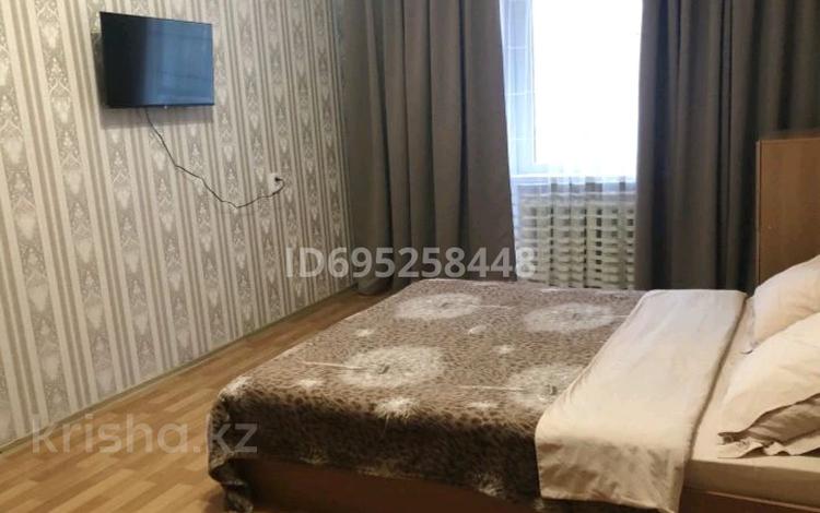 1-бөлмелі пәтер · 33 м², Жаңа қала ш/а., Ерубаева 48, бағасы: 10 000 ₸ в Караганде, Казыбек би р-н — фото 2