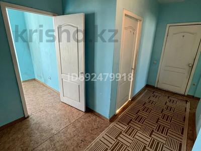 2-бөлмелі пәтер, 64 м², 5/6 қабат, мкр Кокжиек 52, бағасы: 25.5 млн 〒 в Алматы, Жетысуский р-н