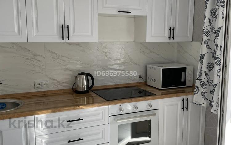 1-комнатная квартира · 40 м² · 8/16 этаж, Абишева 36/5 за 220 000 ₸ в Алматы, Наурызбайский р-н — фото 2