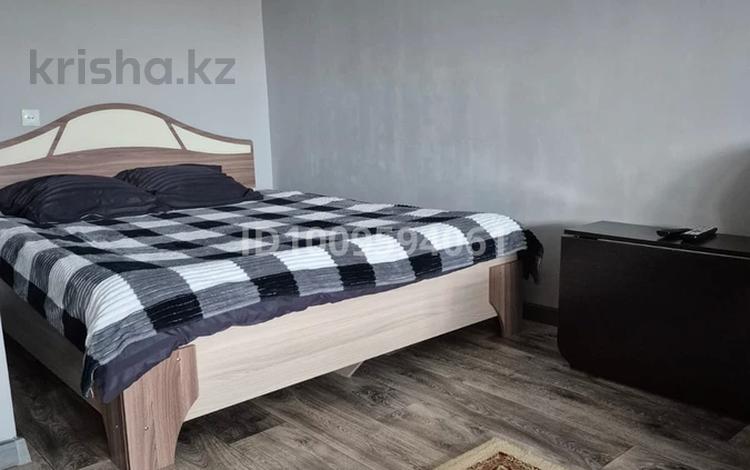 1-комнатная квартира · 38 м² · 7/9 этаж, Старый город, Шернияза 23/1 за 11.3 млн 〒 в Актобе — фото 4