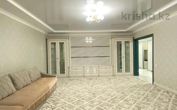 3-комнатная квартира · 110 м² · 3/5 этаж, мкр. Алтын орда, Тауелсиздик за 51 млн ₸ в Актобе — фото 2