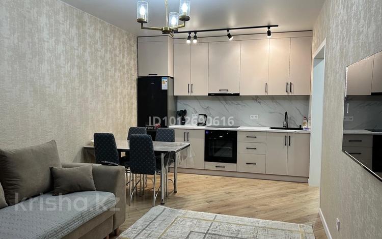 3-бөлмелі пәтер · 90 м², Туркестан 4Б, бағасы: 40 000 ₸ в Астане — фото 2