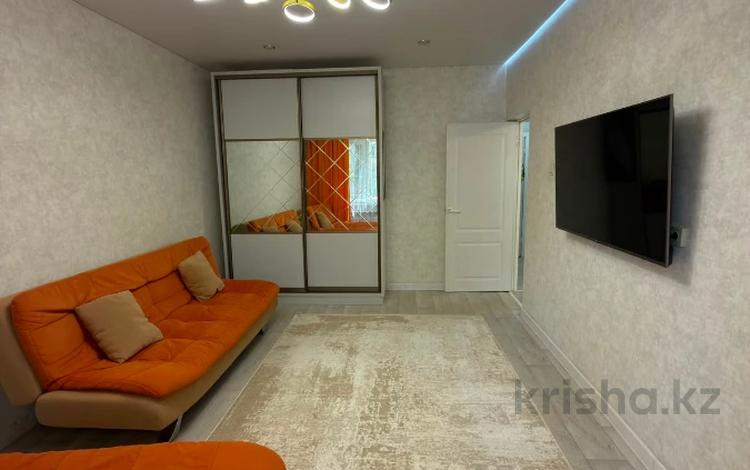 2-бөлмелі пәтер · 60 м² · 1/5 қабат, Айнабұлақ-2 ш/а., бағасы: 42.5 млн ₸ в Алматы, Жетысуский р-н — фото 2