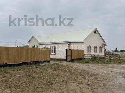 Отдельный дом · 4 комнаты · 200 м² · 173 сот., 7 1 за 23 млн ₸ в Атырау