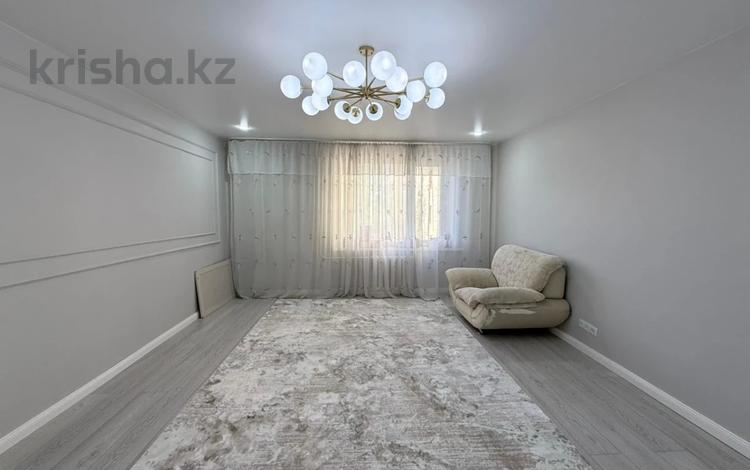 3-бөлмелі пәтер · 82 м² · 4/9 қабат, Юго-Восток ш/а., карбышева, бағасы: 27 млн ₸ в Караганде, Казыбек би р-н — фото 2