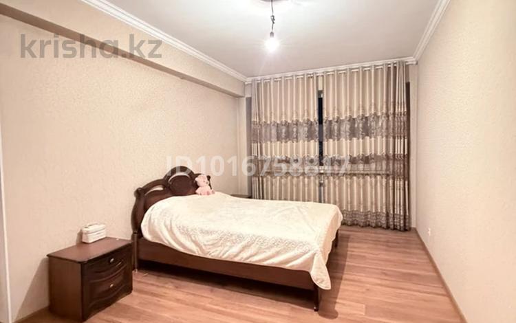2-бөлмелі пәтер · 75 м² · 5/9 қабат, Толе би 298/6 — Төле би мен Өтеген батыр қиылысы, бағасы: 320 000 ₸ в Алматы, Ауэзовский р-н — фото 2