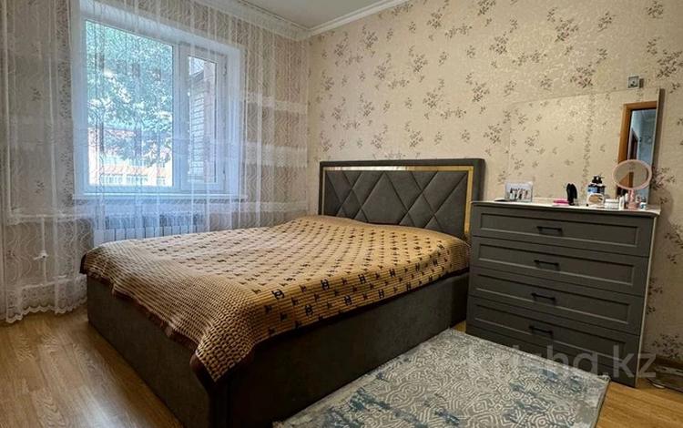 2-комнатная квартира · 54.1 м² · 3/5 этаж, Таттимбета 14 — Классная квартира! за 23.5 млн ₸ в Караганде, Казыбек би р-н — фото 2