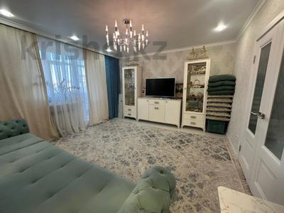 4-бөлмелі пәтер · 78 м² · 6/9 қабат, Юго-Восток ш/а., гапеева 33, бағасы: 31 млн ₸ в Караганде, Казыбек би р-н