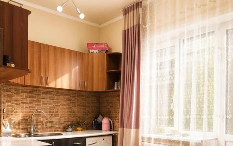 1-комнатная квартира · 51 м² · 3/5 этаж, мкр Самал-3 за 51 млн ₸ в Алматы, Медеуский р-н — фото 11