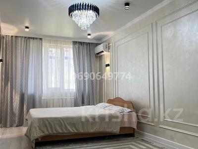 1-комнатная квартира · 40 м² · 1/9 этаж, мкр Шугыла, Райымбека 590/12 — Жуалы за 13 000 〒 в Алматы, Наурызбайский р-н