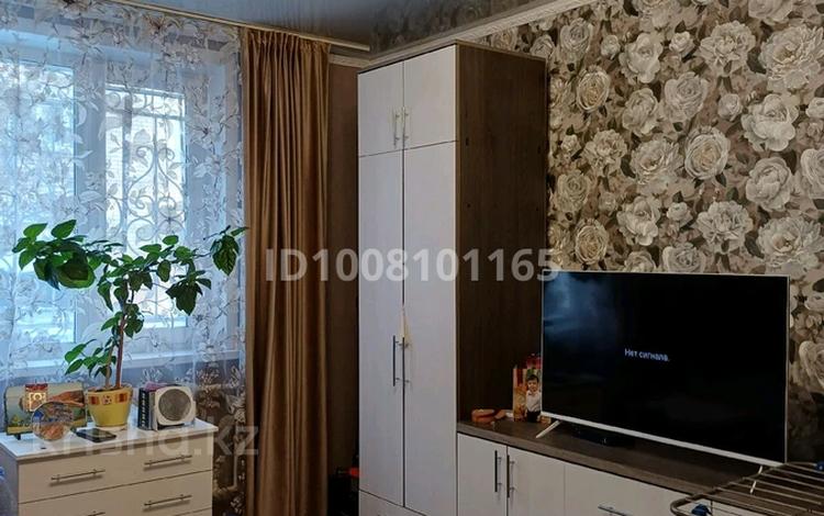 1-комнатная квартира · 33 м² · 1/2 этаж, Бориса Петрова 17 — Магазин Волна за 10.1 млн 〒 в Петропавловске — фото 2