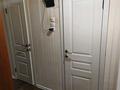 2-бөлмелі пәтер · 54 м² · 3/5 қабат, 4 ш/а 12 — 41 школа, бағасы: 22 млн ₸ в Уральске, мкр 4 — фото 6