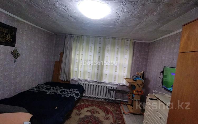 Отдельный дом • 2 комнаты • 45 м² • , Байдукова — Масковская за 7 млн 〒 в Семее — фото 2