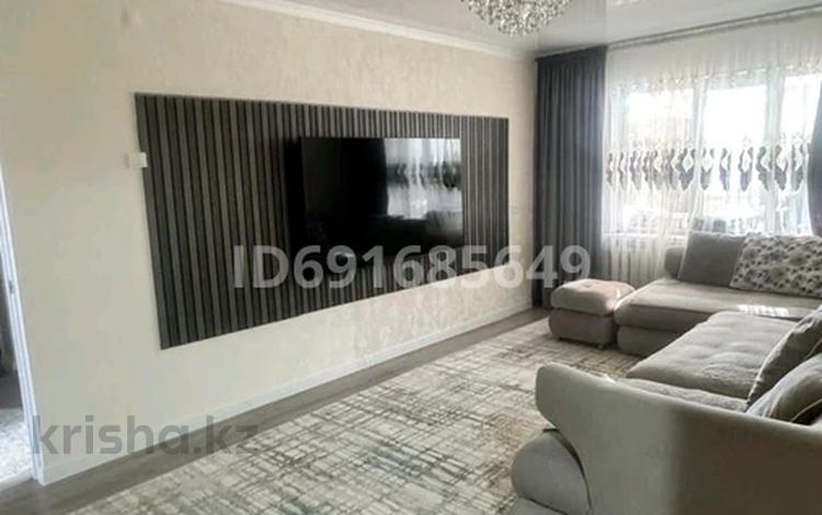 4-бөлмелі пәтер · 77 м² · 1/4 қабат, Куралбаева 28 — Логинова Куралбаева, бағасы: 20 млн 〒 в Кентау — фото 7