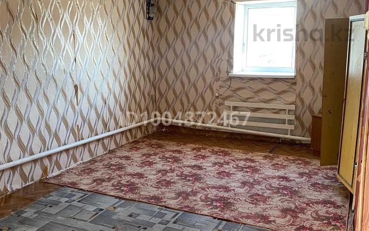 Отдельный дом · 2 комнаты · 30 м² · 10 сот., мкр. Зачаганск пгт — Кушум за 30 000 〒 в Уральске — фото 2