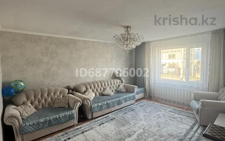 Отдельный дом · 4 комнаты · 200 м² · 12 сот., Королева 14 за 40 млн ₸ в Кокшетау — фото 15