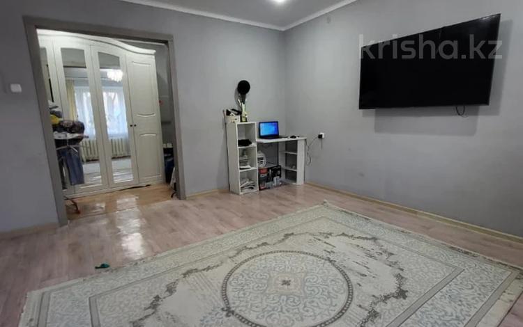 2-бөлмелі пәтер · 56 м² · 1/5 қабат, кунаева, бағасы: 21.5 млн ₸ в Уральске — фото 3
