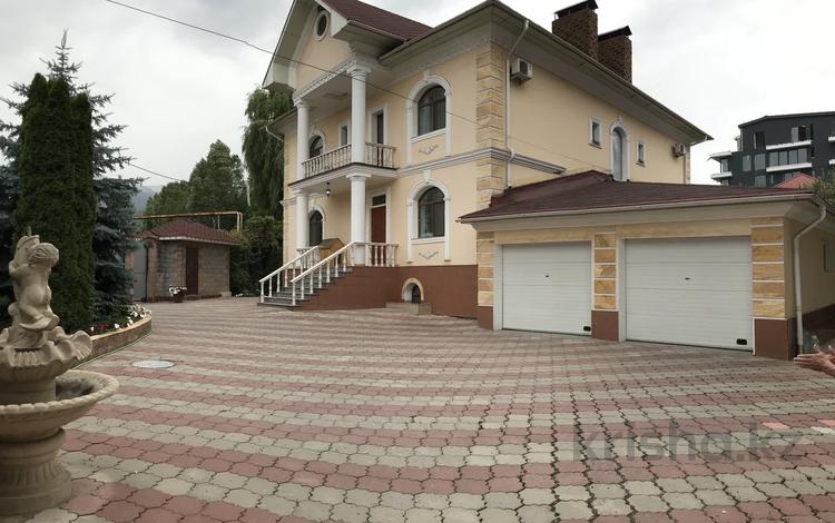Отдельный дом · 10 комнат · 600 м² · 15 сот., мкр Юбилейный, Ондасынова за 2.5 млн ₸ в Алматы, Медеуский р-н — фото 3