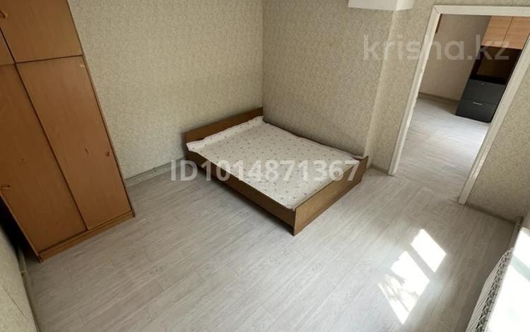 3-комнатная квартира · 50 м² · 1 этаж, мкр Акбулак, Томанова 7 за 120 000 ₸ в Алматы, Алатауский р-н — фото 2