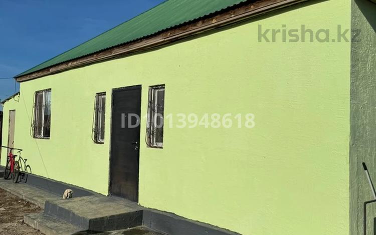 Отдельный дом · 3 комнаты · 100 м² · 10 сот., мкр Коктем, Альмухана Бисенбиева за 24 млн ₸ в Атырау — фото 2