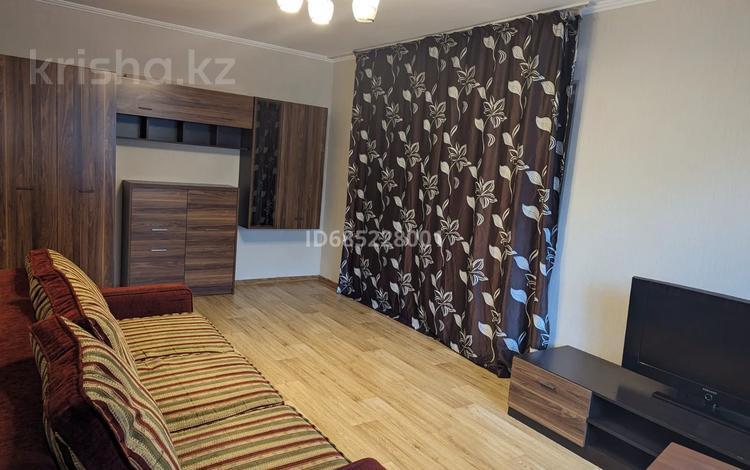 1-комнатная квартира · 29 м² · 3/4 этаж, Жарокова 223/1 за 210 000 〒 в Алматы, Бостандыкский р-н — фото 7