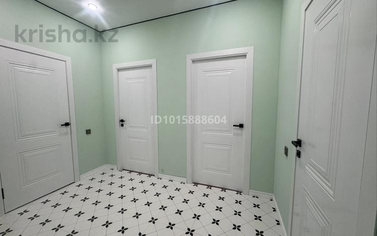 2-комнатная квартира · 47 м² · 5/5 этаж, мкр 20-й 46 за 250 000 ₸ в Алматы, Алатауский р-н — фото 2