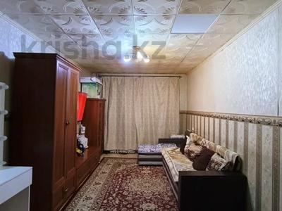 Продажа квартир в Алматы: 2-комнатная квартира · 42.6 м² · 1/5 этаж, мкр Алмагуль — Жарокова-Ходжанова за 31 млн 〒 2-комнатная квартира · 42.6 м² · 1/5 этаж, мкр Алмагуль — Жарокова-Ходжанова за 31 млн 〒 в Алматы, Бостандыкский р-н