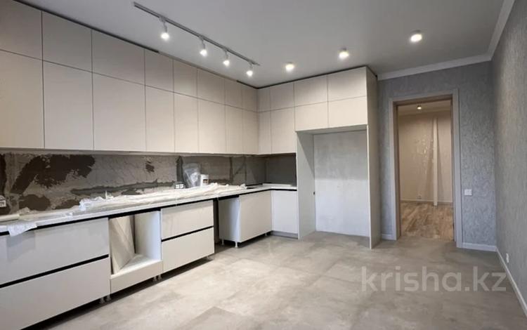 4-комнатная квартира · 155 м² · 1/5 этаж, мкр. Алтын орда за 64 млн ₸ в Актобе — фото 2
