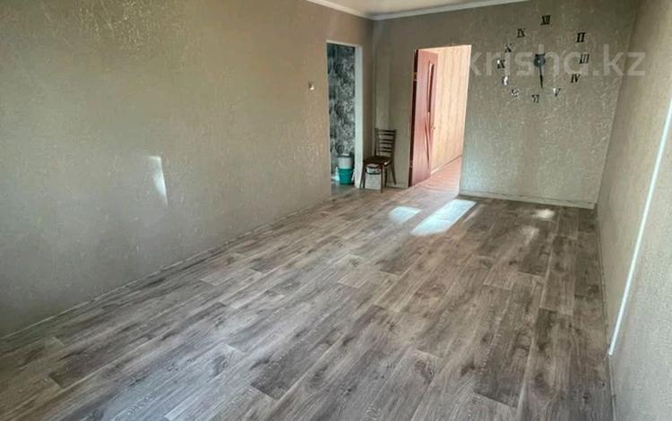 2-бөлмелі пәтер · 44.6 м² · 2/5 қабат, 1 ш/а, Тургенева — Пр. Абая Тургенева, бағасы: 10.8 млн ₸ в Актобе, мкр 5 — фото 2