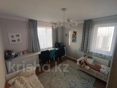 3-комнатная квартира · 80.4 м² · 13/22 этаж, Роза Багланова 6/2 за ~ 50 млн 〒 в Астане, Нура р-н