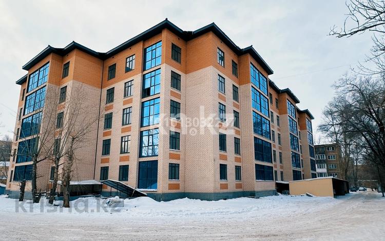 1-комнатная квартира · 46 м² · 2/5 этаж, Сатыбалдина 17/4 за 30 млн ₸ в Караганде, Казыбек би р-н — фото 2