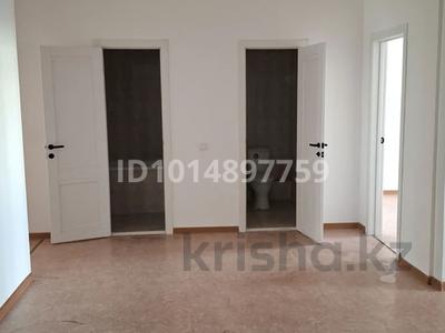 2-комнатная квартира · 81.4 м² · 5/12 этаж, Мукан Тулебаев 5 — нового дворца школьников за 33.5 млн ₸ в Астане, Алматы р-н