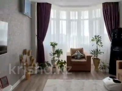 3-бөлмелі пәтер · 125 м² · 5/9 қабат, Петровского, бағасы: 39 млн ₸ в Уральске