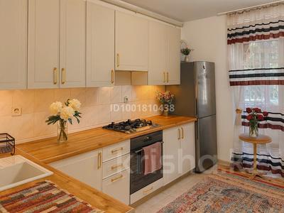 3-бөлмелі пәтер · 86.9 м² · 1/5 қабат, Жеті қазына ш/а., Жк жеты казына 2 — Находится возле рынка «сарайшык», бағасы: 30 млн ₸ в Атырау, мкр Жети Казына