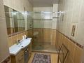 Жеке үй · 7 бөлме · 400 м² · 10 сот., мкр Нурсая, Акбаян 21 — Школа НИШ, бағасы: 90 млн ₸ в Атырау — фото 15