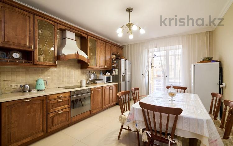 4-комнатная квартира · 163.9 м² · 9/9 этаж, Шокана Уалиханова 9/1 за 65 млн ₸ в Астане, р-н Байконур — фото 17