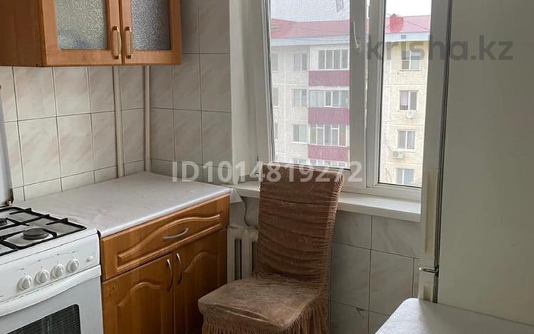 2-комнатная квартира · 50 м² · 5/5 этаж, Габбаса Бергалиева 12 — Габбаса Бергалиева-Гинаят Абдрахманова за 12 млн ₸ в Атырау, мкр Привокзальный-3 — фото 2