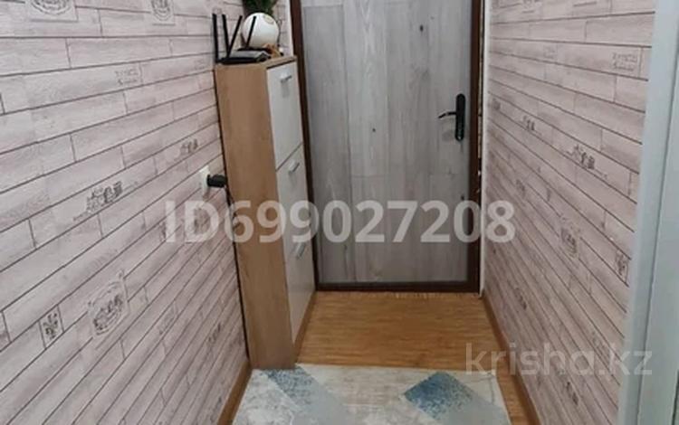 2-бөлмелі пәтер · 45 м² · 1/5 қабат, Урдинская 1/1, бағасы: 16 млн ₸ в Уральске — фото 2