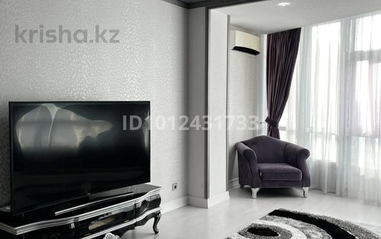 3-комнатная квартира · 130 м² · 20/25 этаж, мкр 11 112В за 600 000 ₸ в Актобе — фото 3