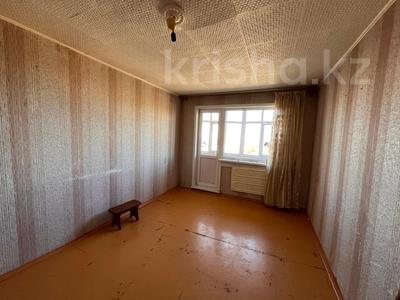2-комнатная квартира · 44 м² · 4/5 этаж, Кизатова за 12.5 млн 〒 в Петропавловске