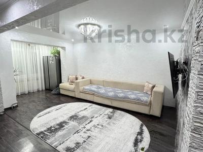 3-бөлмелі пәтер · 70 м² · 5/5 қабат, Бульвар Гагарина 19/1, бағасы: 35 млн ₸ в Усть-Каменогорске