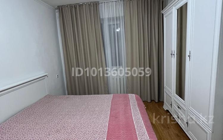 3-комнатная квартира · 72 м² · 4/4 этаж, 11-й микрорайон, 12-шағынаудан 237 за 200 000 ₸ в Шымкенте, Енбекшинский р-н — фото 2