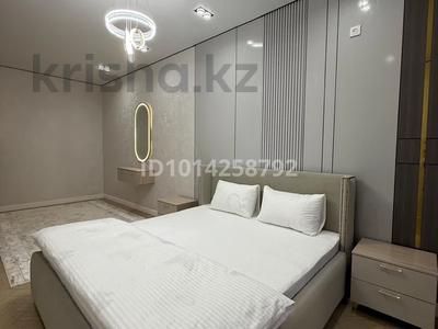 2-комнатная квартира · 70 м² · 8/12 этаж, мкр Нурсат, Байтерекова 85 — Арғынбекова за 18 000 ₸ в Шымкенте, Каратауский р-н