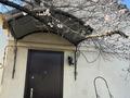 Отдельный дом · 3 комнаты · 80 м² · 5.2 сот., пгт Балыкши, Жазыкбаева 21 — Жазыкбаева, бывшая чимкентская за 26 млн 〒 в Атырау