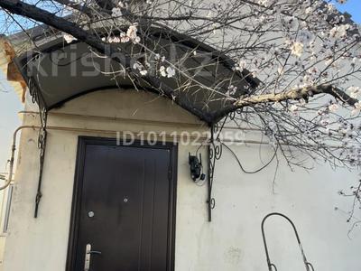 Отдельный дом · 3 комнаты · 80 м² · 5.2 сот., пгт Балыкши, Жазыкбаева 21 — Жазыкбаева, бывшая чимкентская за 26 млн 〒 в Атырау