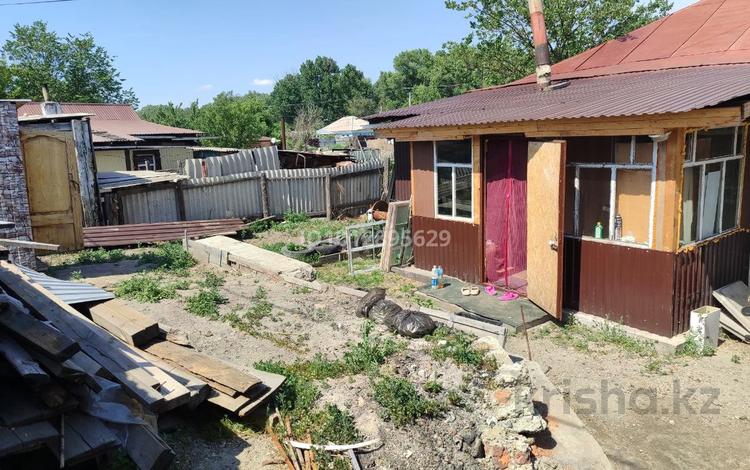Отдельный дом · 5 комнат · 120 м² · 12 сот., Транспортная — Район затона за 12 млн ₸ в Семее — фото 2